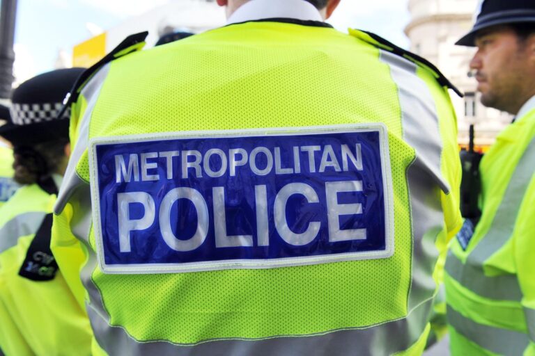Senior Met Police Officer Suspended After AI Surveillance Tool Flags Sexual Content on Work Phone