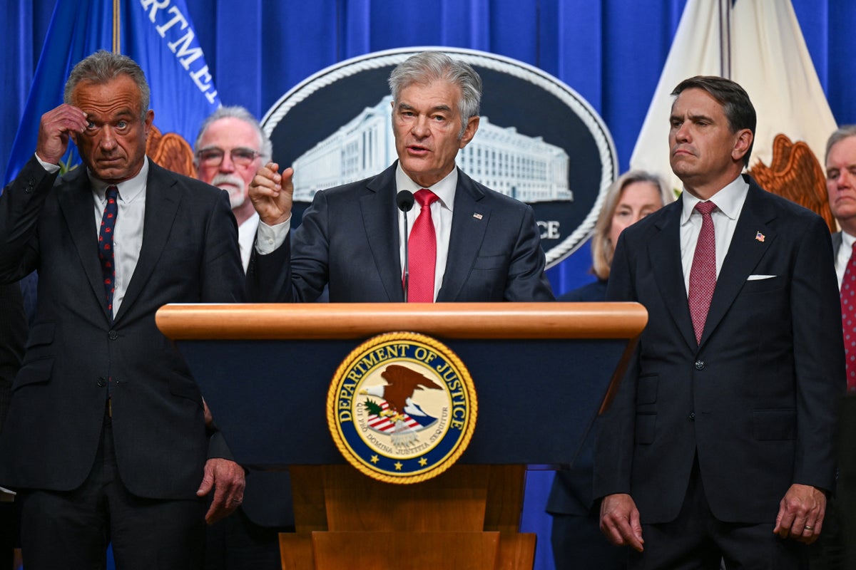 DOJ Charges 455 in $6.5 Billion Healthcare Fraud Sweep — Including Doctor Who Cleared Dying Teen in 11 Seconds