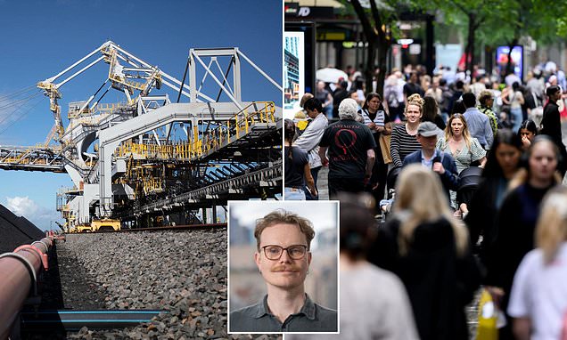 AustralianSuper's Whitehaven Bet: How Australia's Largest Pension Fund Is Financing Coal Expansion at Members' Expense